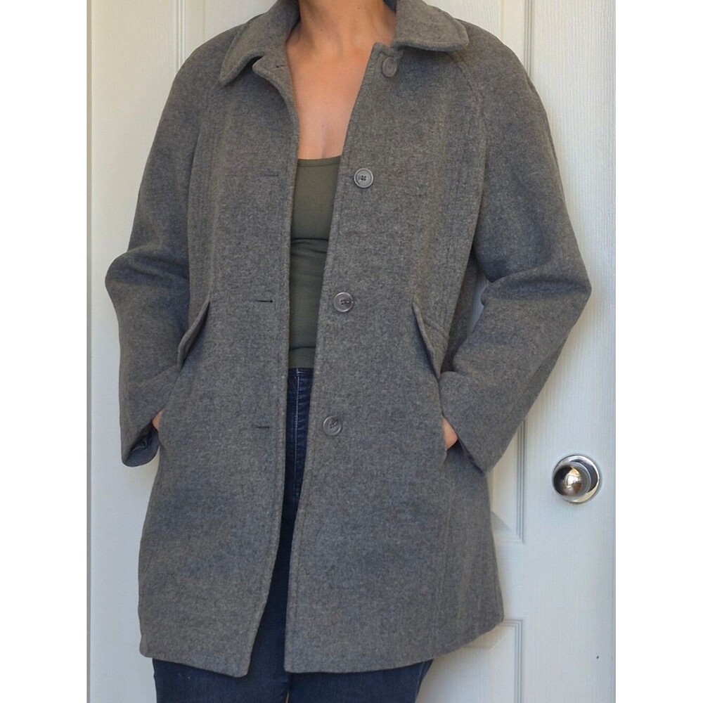 East 5th 80% Wool Coat Sz Medium
